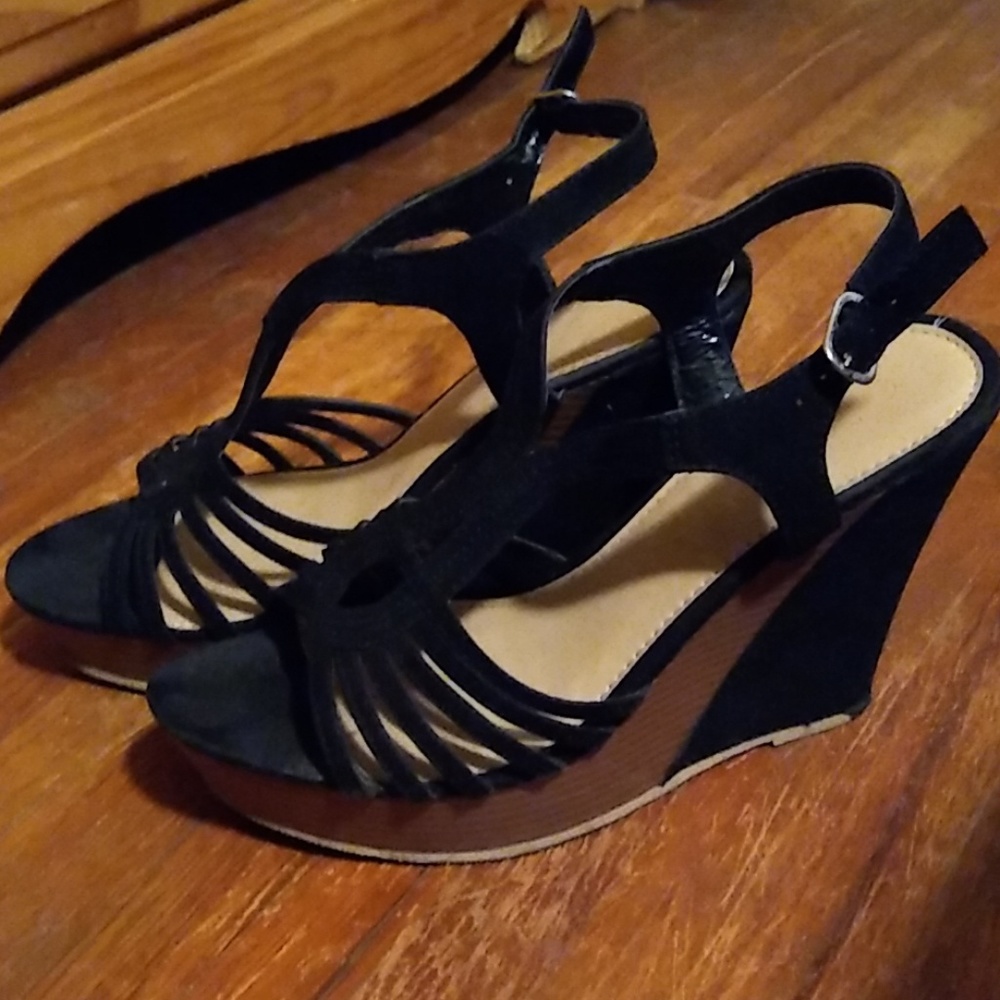 Wedge heals